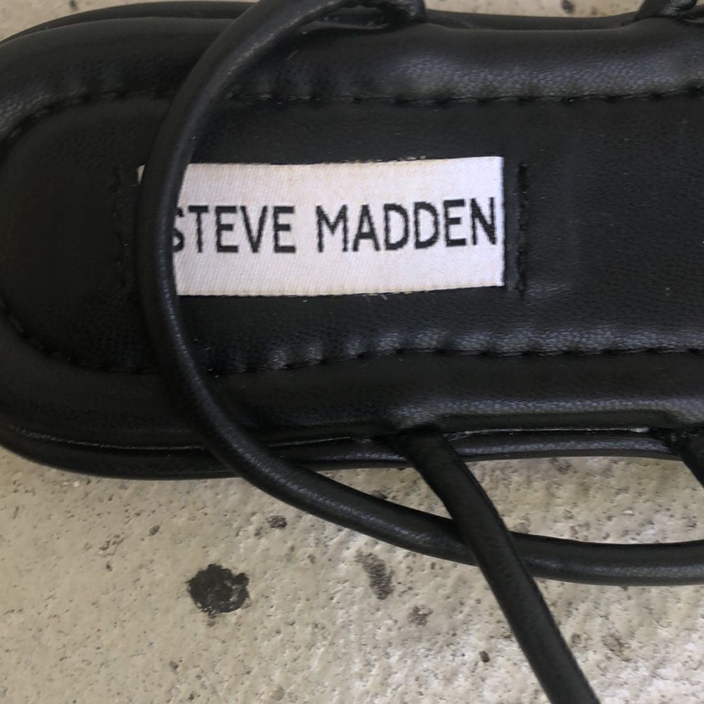 Steve  Madden sandals - Picture 4 of 4